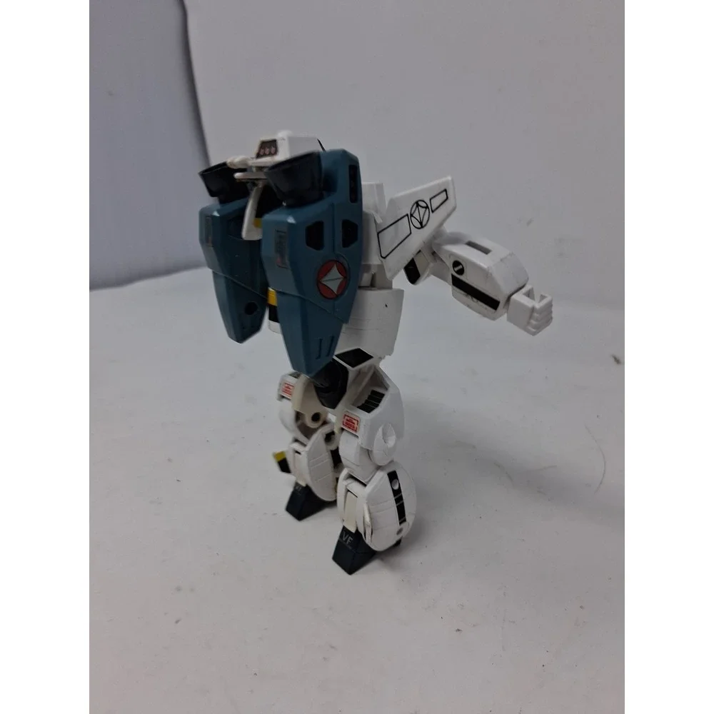 Bandai Super Dimension Fortress Macross Super Valkyrie VF-1S In Good Shape. V